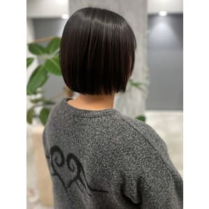 艶髪ボブ　丸みショートボブ　髪質改善　ダークグレージュ