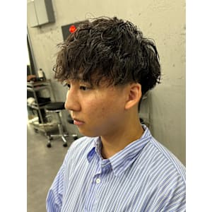 WAVY 桜木町店×ツイストスパイラルパーマ - WAVY 桜木町店【ウェイビーサクラギチョウテン】掲載中