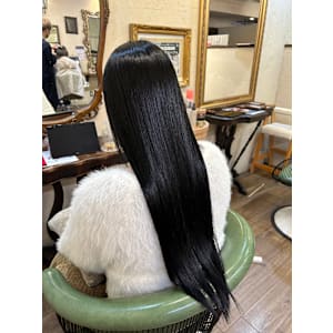 ミネコラ×就活カラー