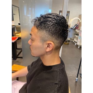 フェードカットメンズ