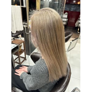 ミルクティーグレージュ【錦糸町北口】/ anri