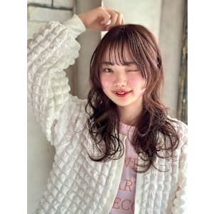 ナチュラルセミロングスタイル