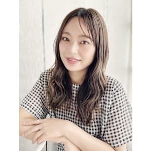 大人可愛いAラインミックスカール