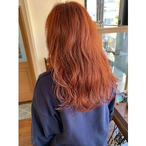 Yona Saint×スタイル