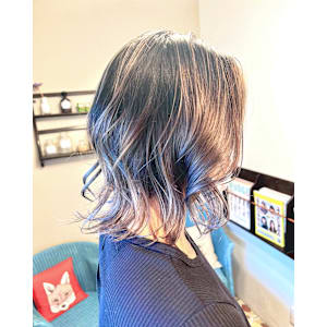 Yona Saint×スタイル