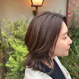 Yona Saint×スタイル