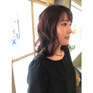 Yona Saint×スタイル