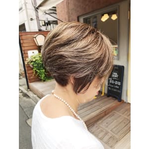 Yona Saint×スタイル