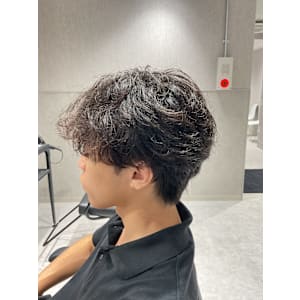 メンズサロン Rolka 池袋店×スタイル