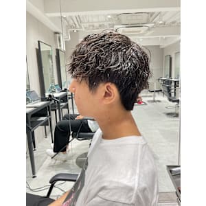 メンズサロン Rolka 池袋店×スタイル