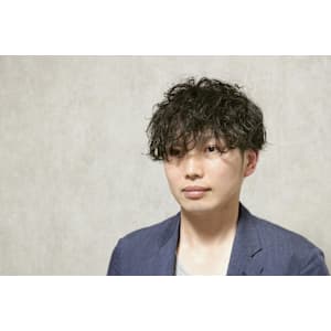 マッシュショート×波巻きパーマスタイル