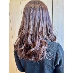 イルミナカラー/艶ブラウン/巻き髪