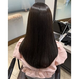 Mako / 地毛風 ナチュラルストレート 縮毛矯正