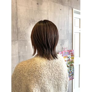 ピンクブラウン