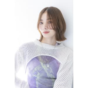 ナチュラルブラウン