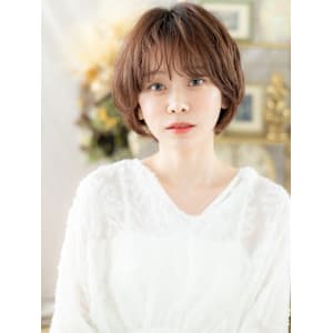 大人可愛いフェザーバング甘めマッシュパーマ　フェザーショート