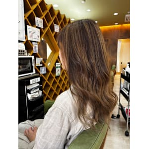 ハイライト×シフォンベージュ