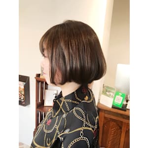 hair salon カミナ×スタイル