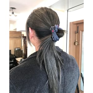 hair salon カミナ×スタイル