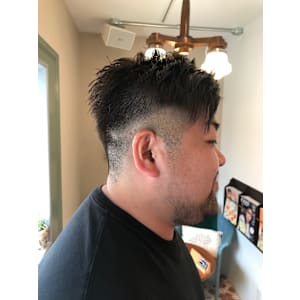 hair salon カミナ×スタイル