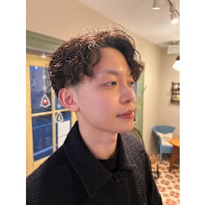 hair salon カミナ×スタイル