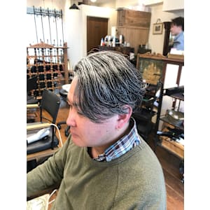 hair salon カミナ×スタイル