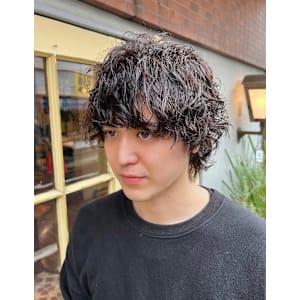 hair salon カミナ×スタイル