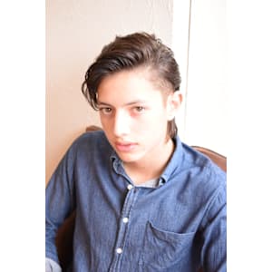 hair salon カミナ×スタイル