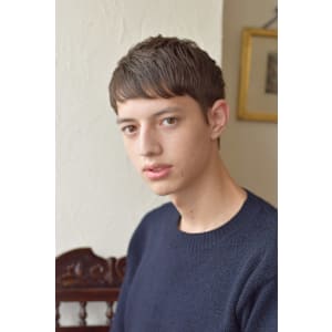 hair salon カミナ×スタイル