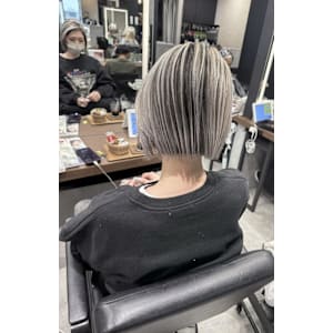 ★ショートに合うシャドウルーツバレイヤージュ★