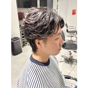 フェザーショート/毛流れフェザーパーマ