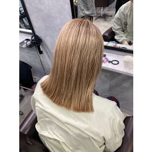 ミルクティーベージュ - GLADGE池袋/ダブルカラー/ブリーチ【グラッジイケブクロダブルカラーブリーチ】掲載中