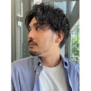 大人男性◎センターパートスタイル