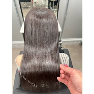 CYNTHIA新宿/髪質改善【シンシア】×スタイル