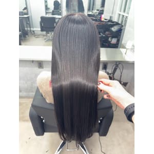 CYNTHIA新宿/髪質改善【シンシア】×スタイル