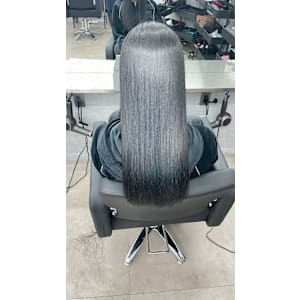 CYNTHIA新宿/髪質改善【シンシア】×スタイル