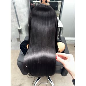 CYNTHIA新宿/髪質改善【シンシア】×スタイル