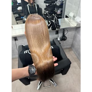 CYNTHIA新宿/髪質改善【シンシア】×スタイル