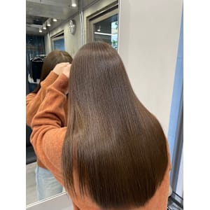 伸ばしかけ　髪質改善　ワンホンレイヤー　レイヤーカット