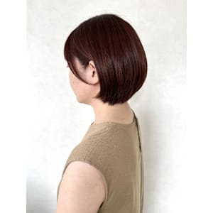 オレンジピンクオイルカラー・耳掛けショートボブ