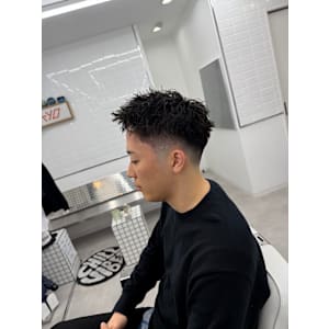 刈り上げスパイキー