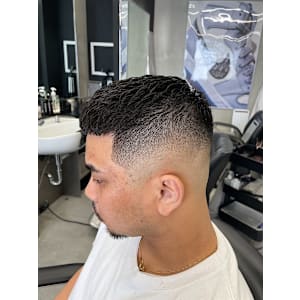 アイロンクロップ