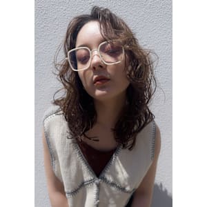 20代・30代/パーマスタイル/ミディアム