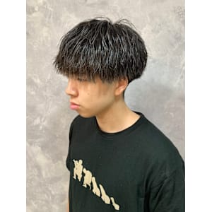 マッシュ 縦落ちツイストスパイラル