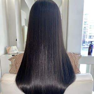 美容師　求人　東京　表参道　スタイリスト　アシスタント　募集