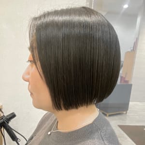 ≪　シンプルお洒落♪　≫　ぱっつん×ナチュラルボブ♪