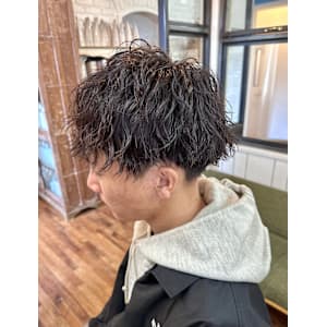 メンズショート×ツイストスパイラルパーマ