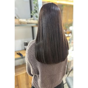 Aujuaカラー／透明感カラー