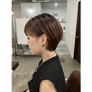 前髪あり丸みショートボブ