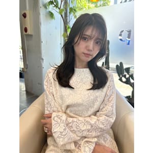 オリーブカラー